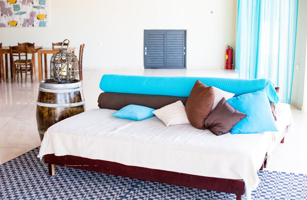 Langley Resort Almirida Bay Екстериор снимка