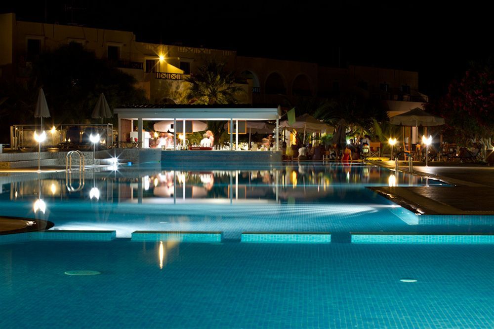 Langley Resort Almirida Bay Екстериор снимка