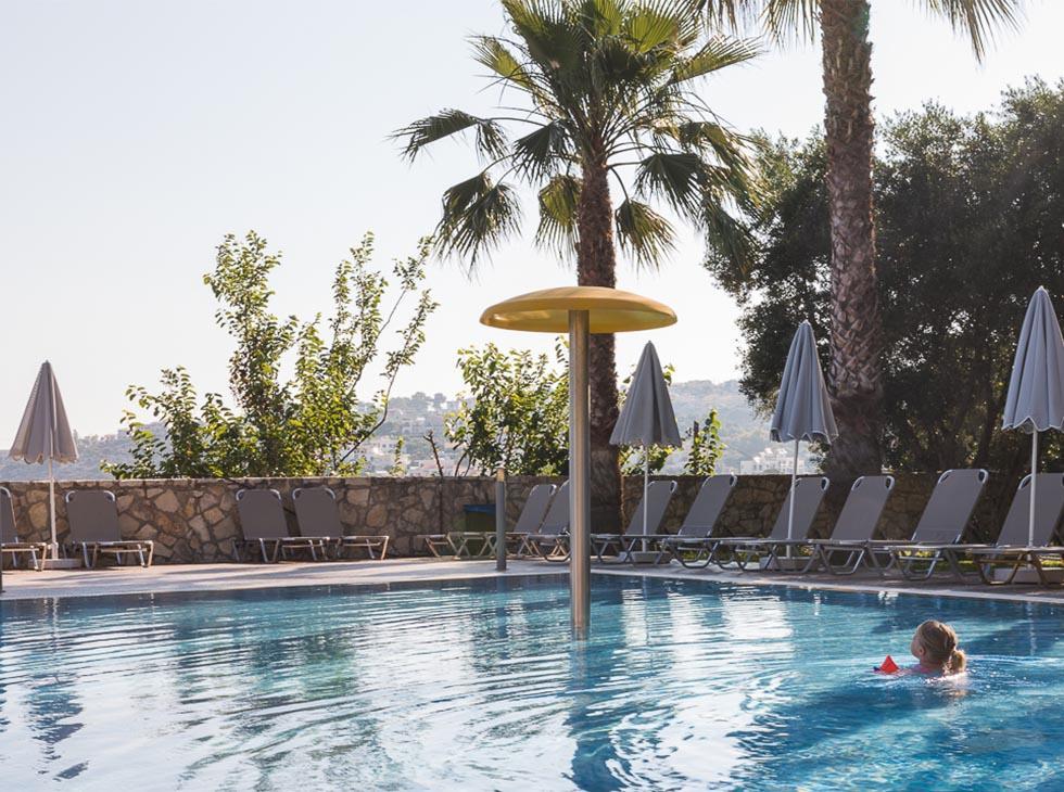 Langley Resort Almirida Bay Екстериор снимка
